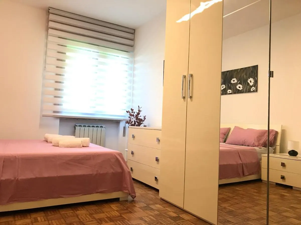 Casa Celine Apartment Mestre Italy